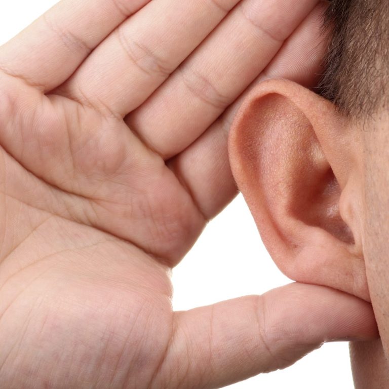 listetning ear